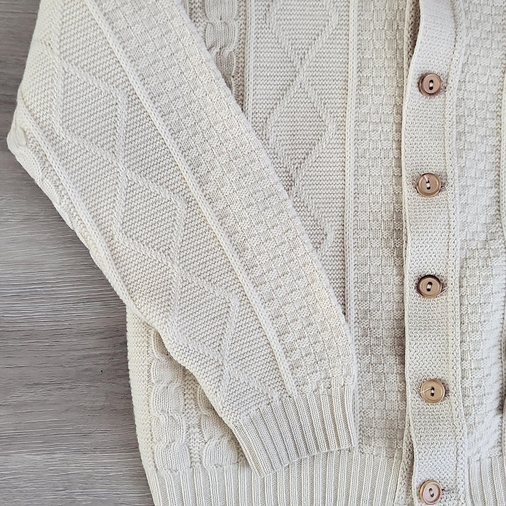 Vintage 70s Jantzen Cable Knit Cardigan - Made in Canada - Cream - Picture 5 of 11